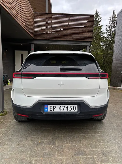 Polestar 3 2025 photo 4