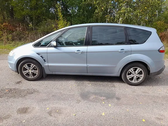 Ford S-Max 2007 photo 2