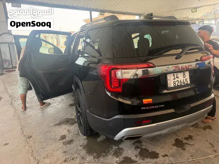 GMC Acadia 2023 photo 3