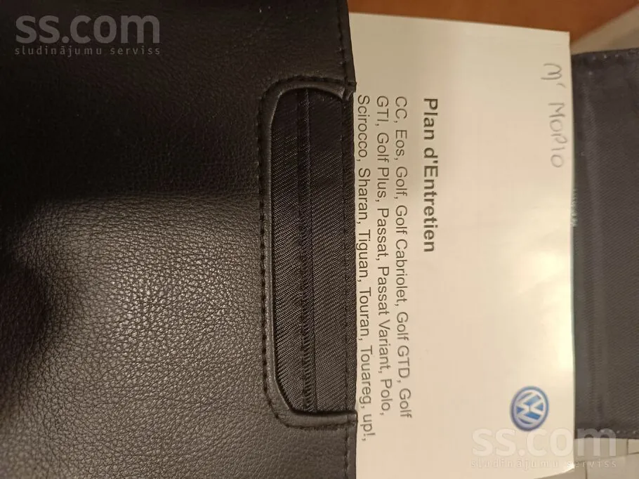 Volkswagen Touran 2013 photo 2