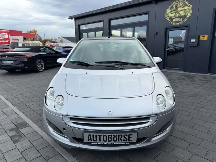 Smart Forfour 2006 photo 2