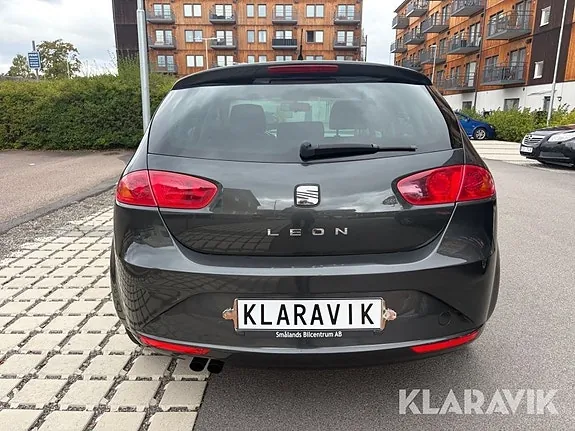 Seat Leon 2011 photo 4