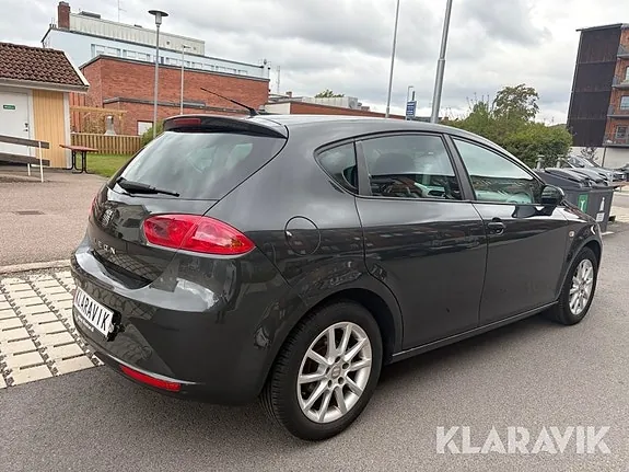 Seat Leon 2011 photo 5
