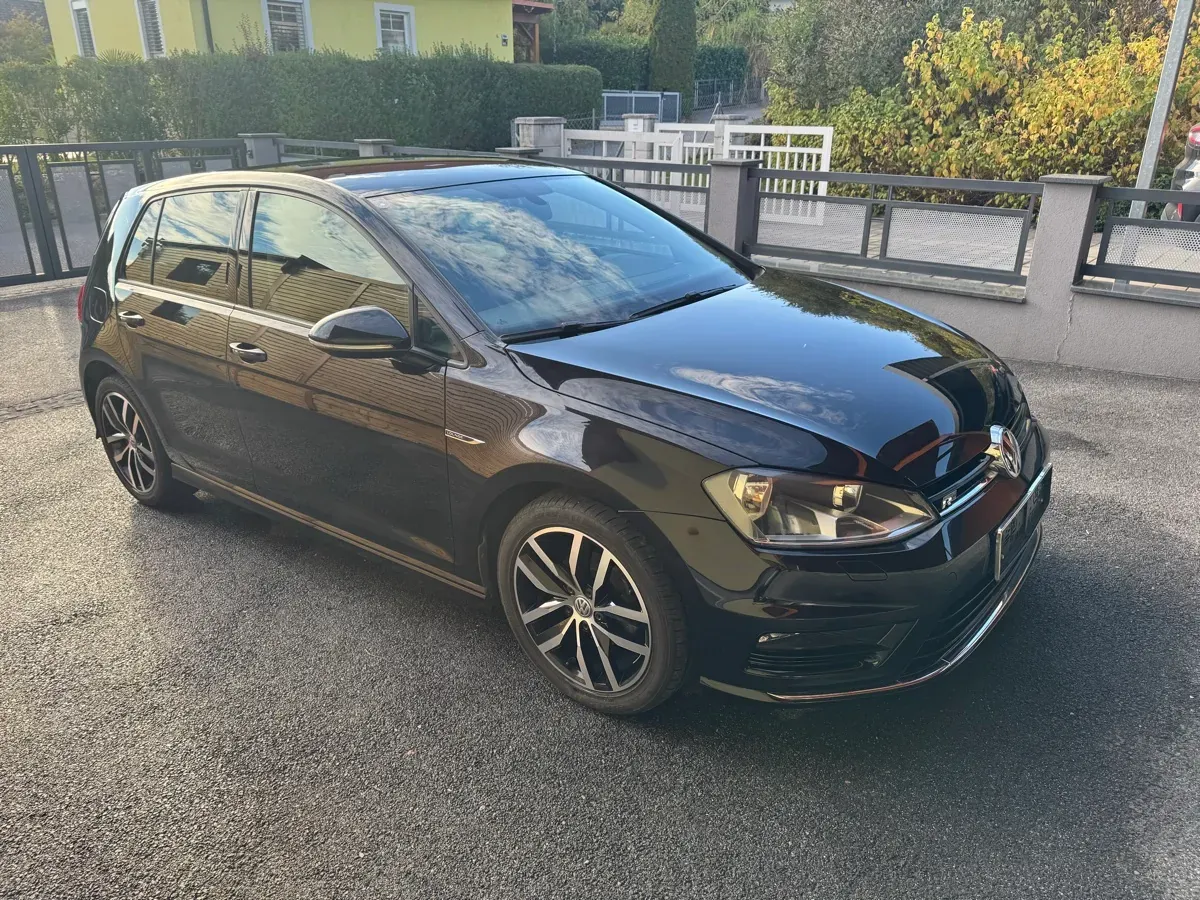 Volkswagen Golf 2015 photo 2