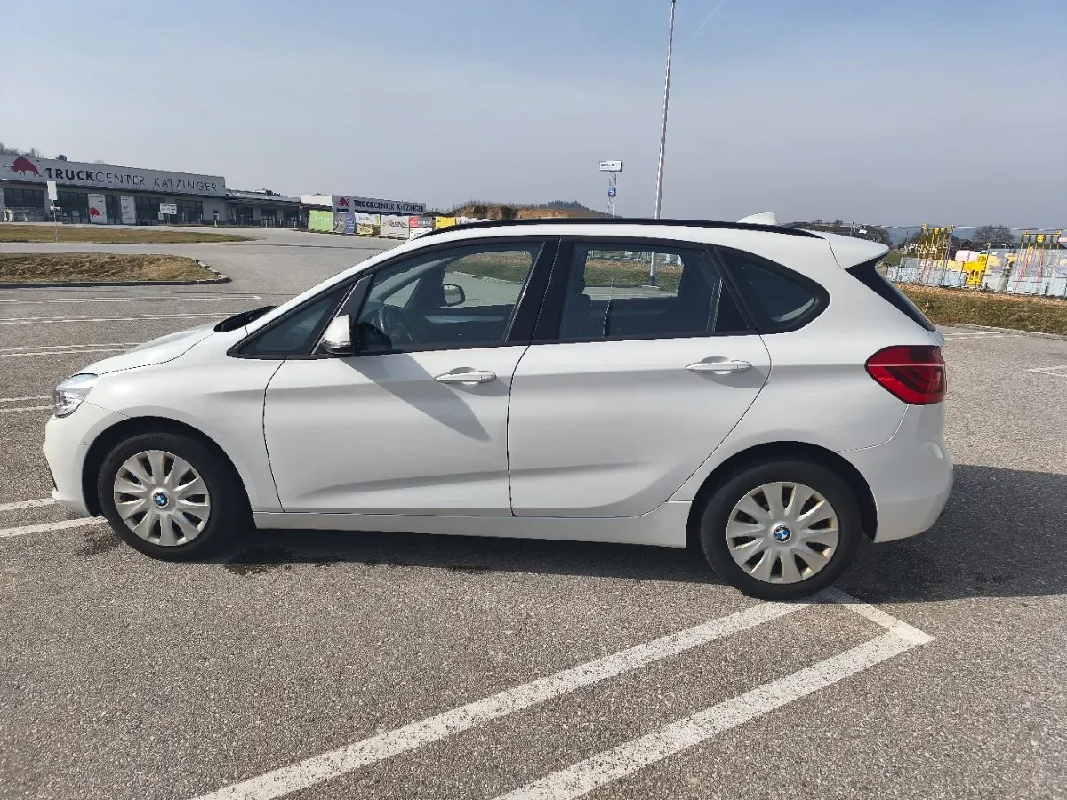 BMW 2 Series 2015 photo 3