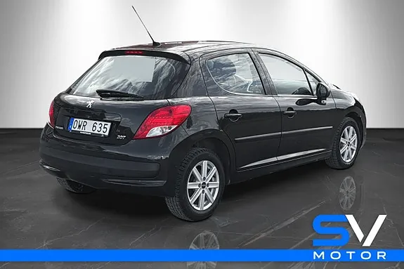 Peugeot 207 2010 photo 4