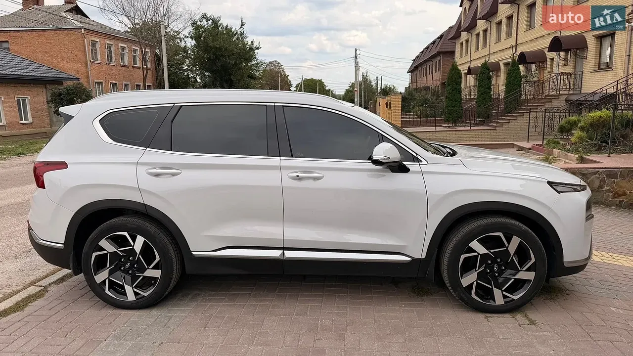 Hyundai Santa Fe 2021 photo 4