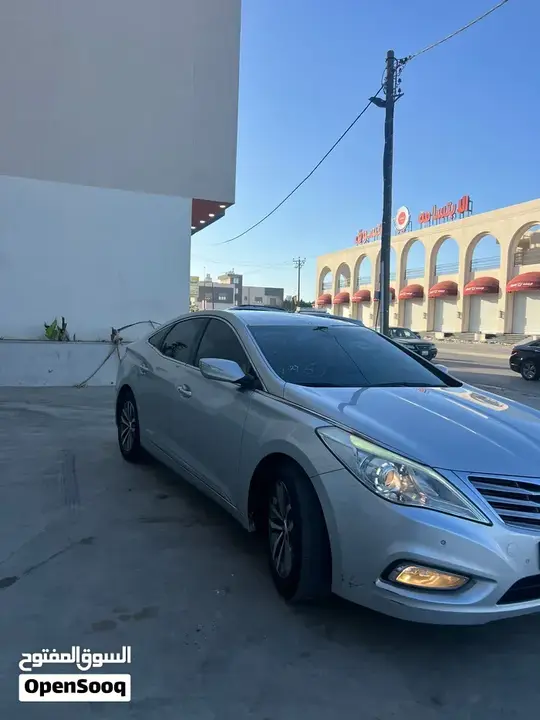 Hyundai Azera 2012 photo 4