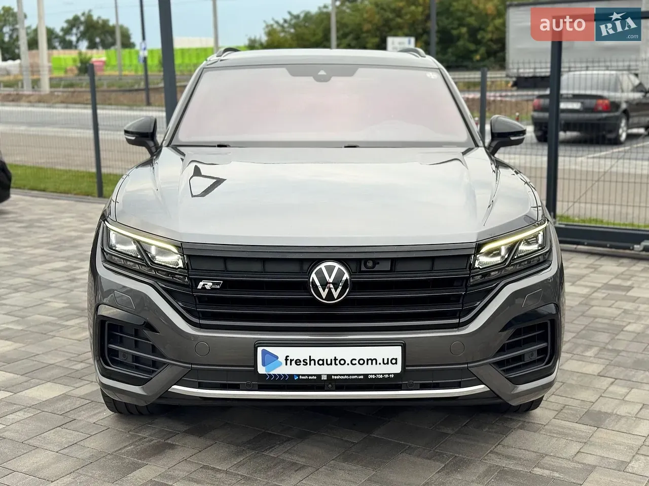Volkswagen Touareg 2020 photo 2