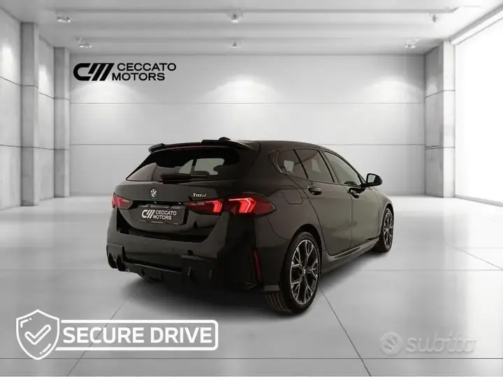 BMW 1 Series 2025 photo 4