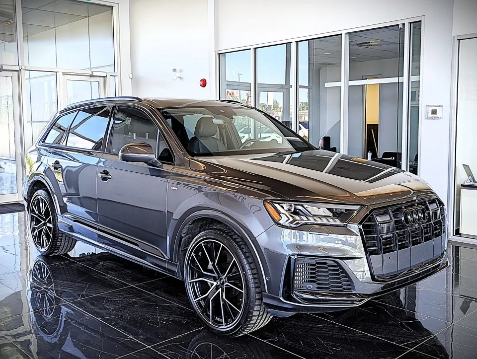 Audi Q7 2023 photo 3