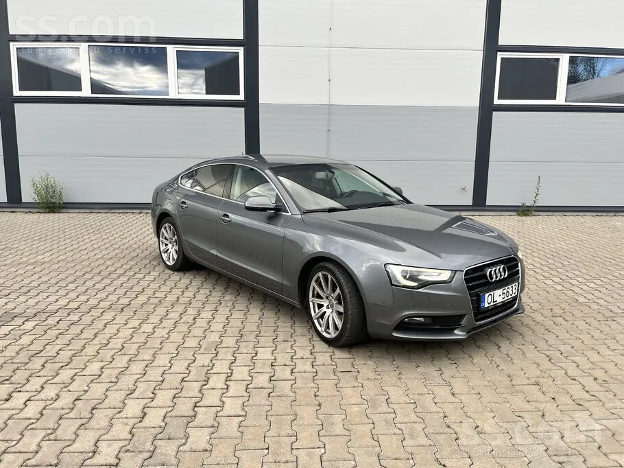 Audi A5 2014 photo 2