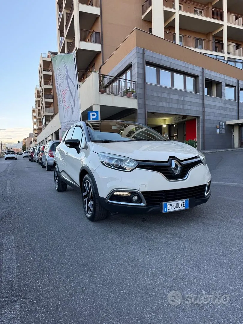 Renault Captur 2015 photo 3