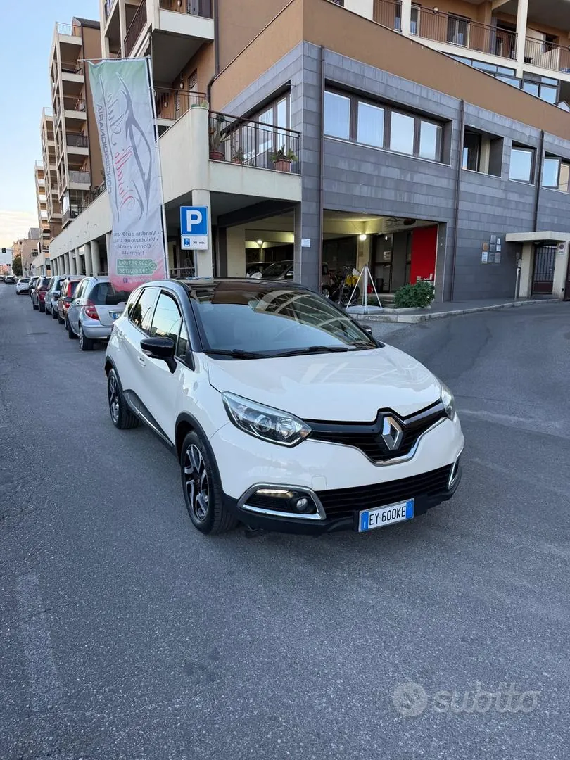 Renault Captur 2015 photo 2