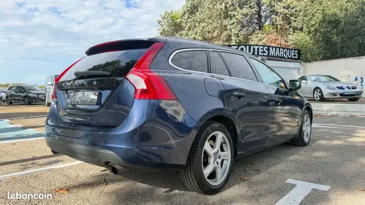 Volvo V60 2012 photo 3