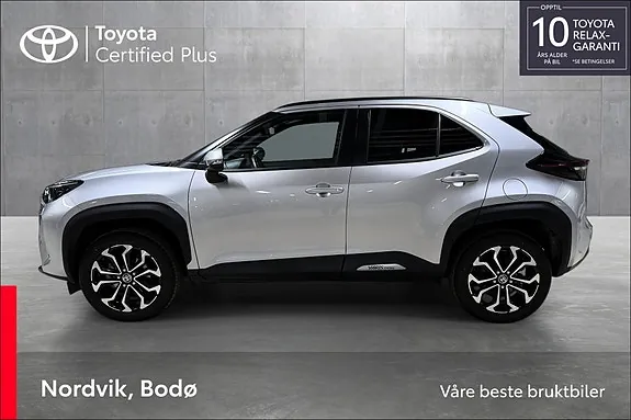 Toyota Yaris Cross 2024 photo 2