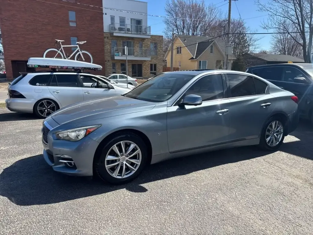 Infiniti Q50