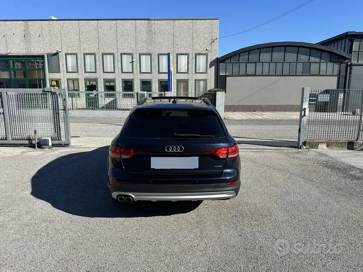 Audi A4 2017 photo 4