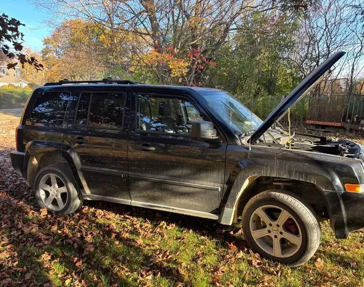 Jeep Patriot 2010 photo 3