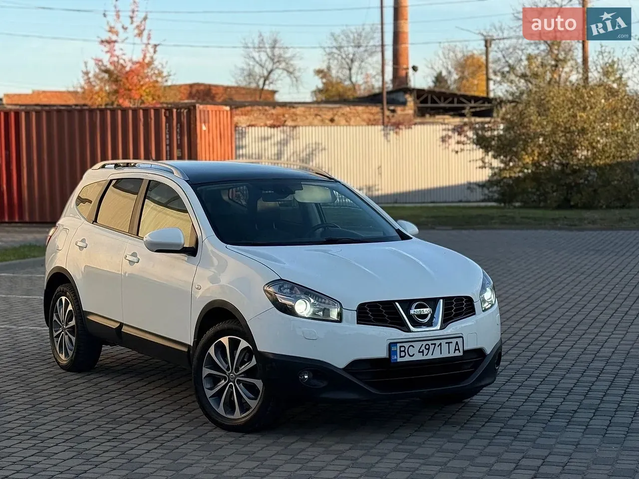 Nissan Qashqai+2 2010 photo 2