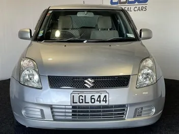 Suzuki Swift 2006 photo 3