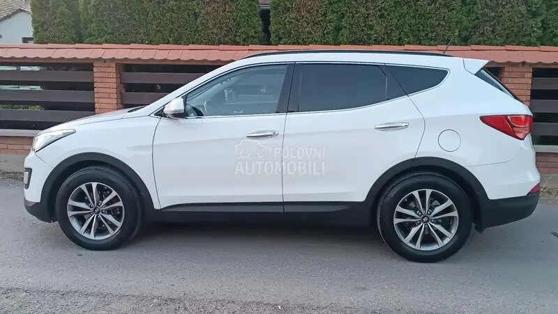 Hyundai Santa Fe 2015 photo 5