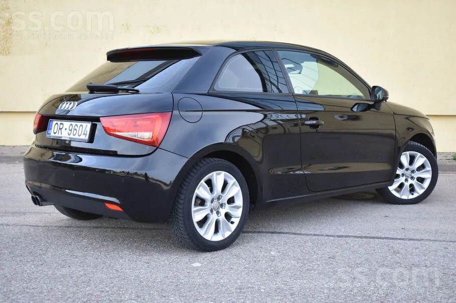 Audi A1 S-Line 2011 photo 5