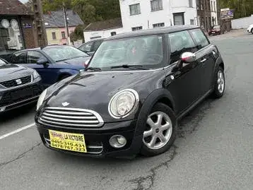 Mini One 2010 photo 2