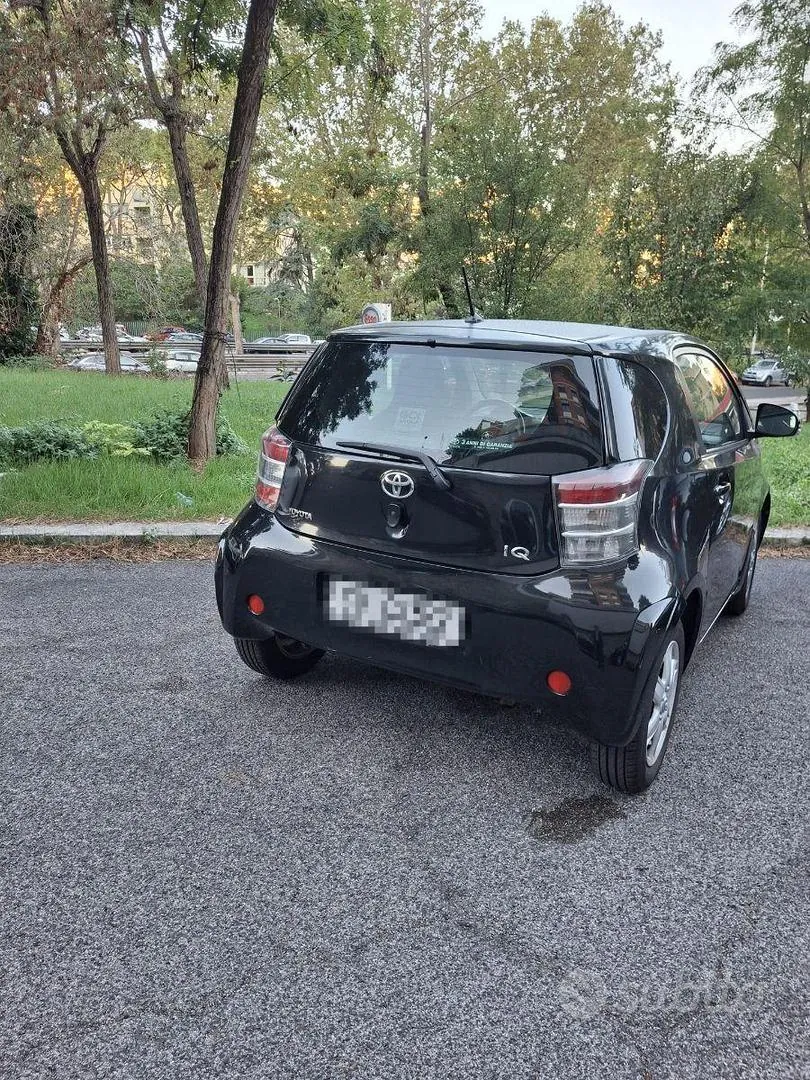 Toyota Iq 2009 photo 2