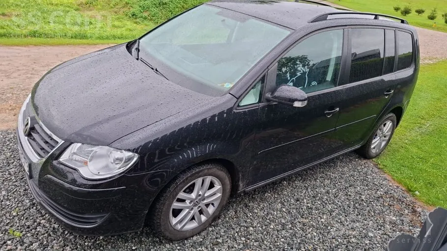 Volkswagen Touran 2007 photo 3