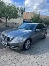 Mercedes-Benz E 220 Cdi 2011 photo 2