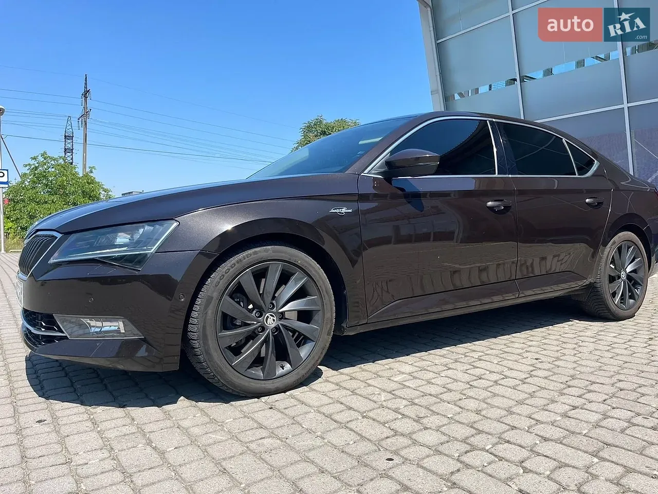 Skoda Superb 2017 photo 3