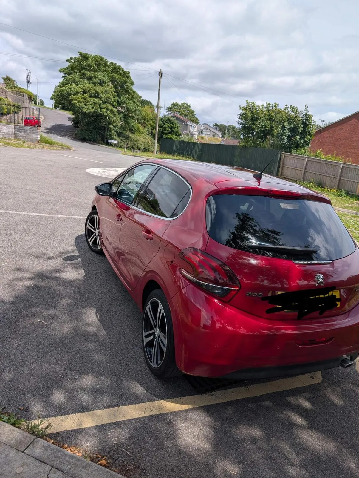 Peugeot 208 2017 photo 3