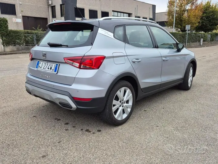 Seat Arona 2022 photo 2