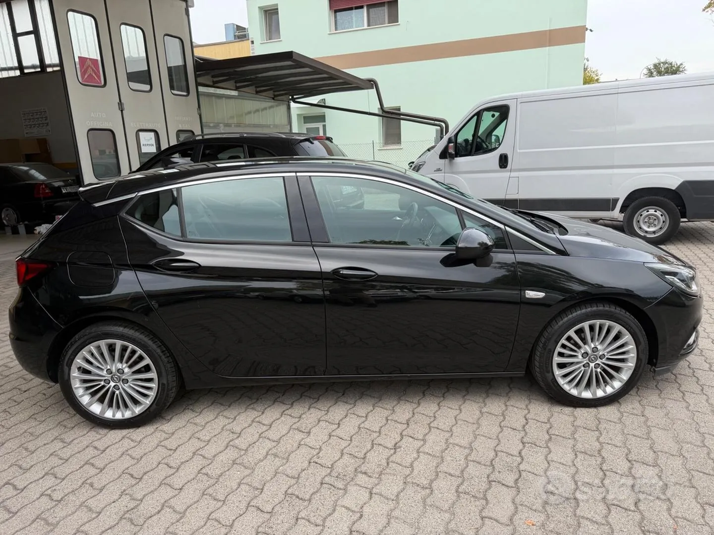 Opel Astra 2017 photo 4