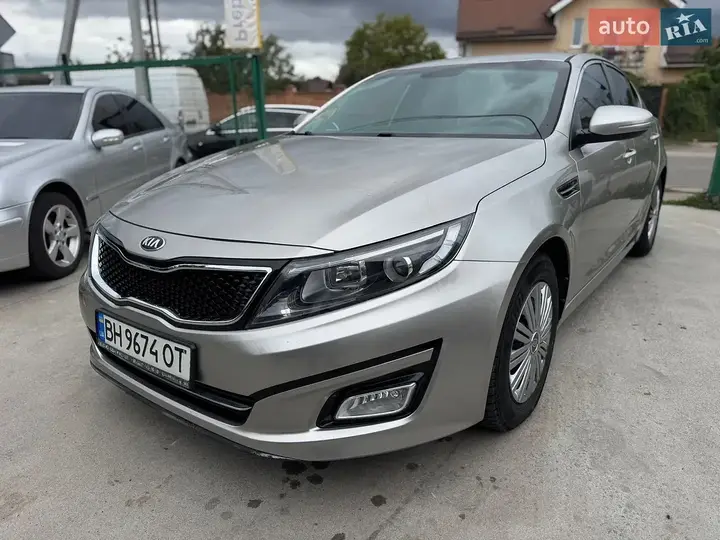Kia K5 2014 photo 3