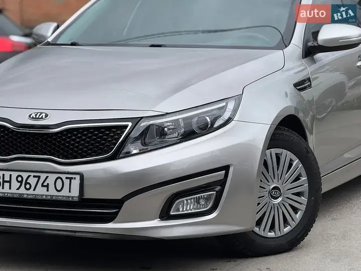 Kia K5 2014 photo 2