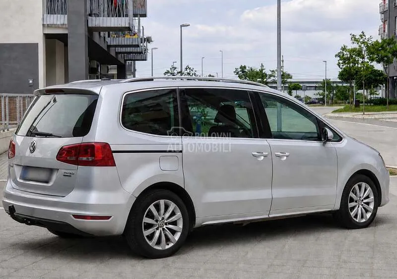 Volkswagen Sharan 2011 photo 5