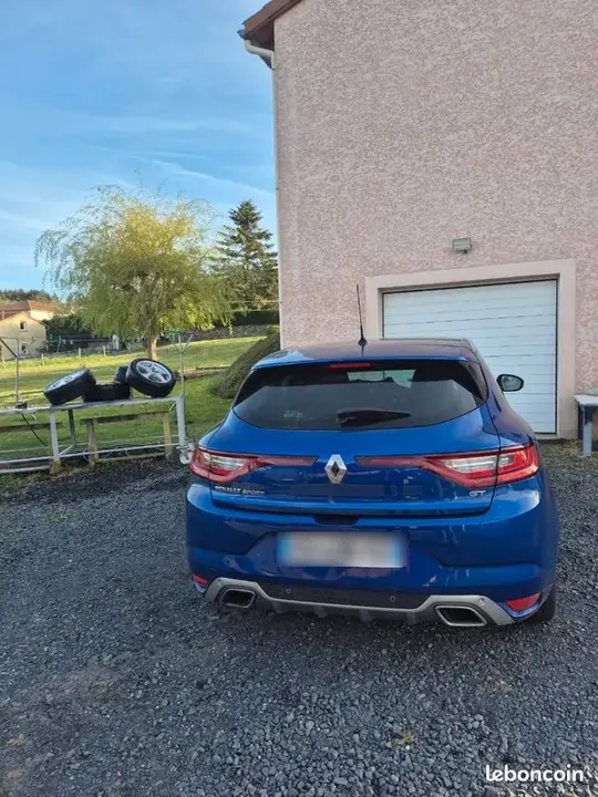 Renault Megane 2016 photo 2