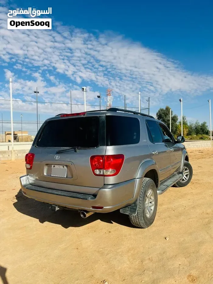 Toyota Sequoia 2006 photo 3