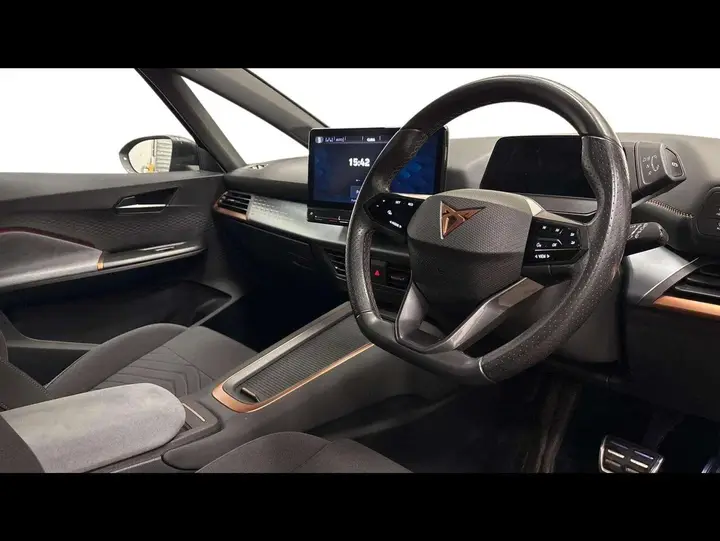 Cupra Born 2023 photo 5