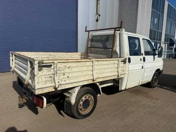 Volkswagen Transporter photo 2