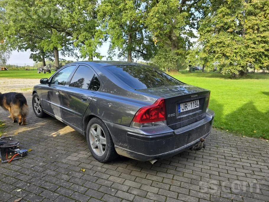 Volvo S60 2006 photo 2