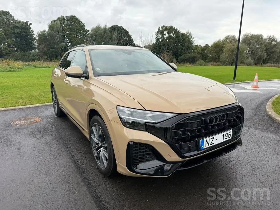 Audi Q8