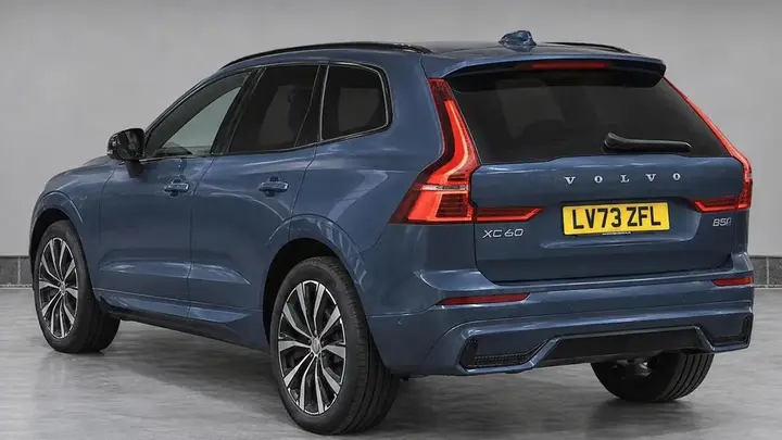Volvo Xc60 2023 photo 3