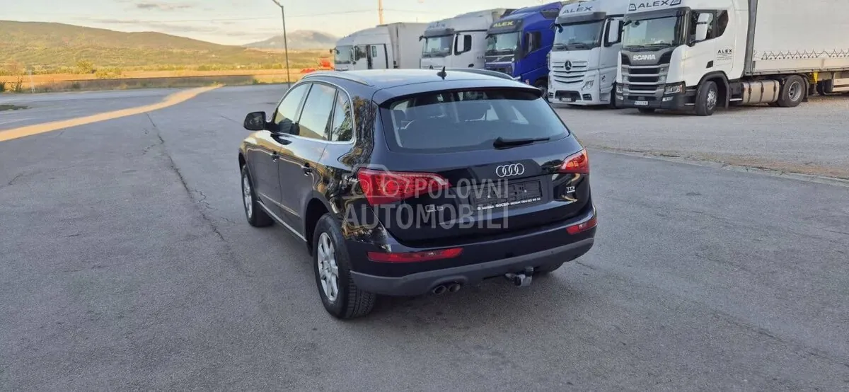 Audi Q5 2010 photo 5