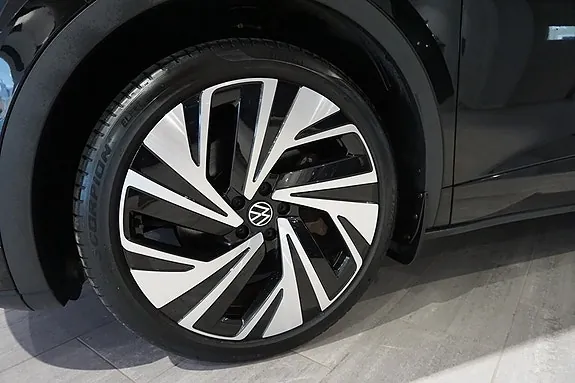 Volkswagen Id.4 2023 photo 2