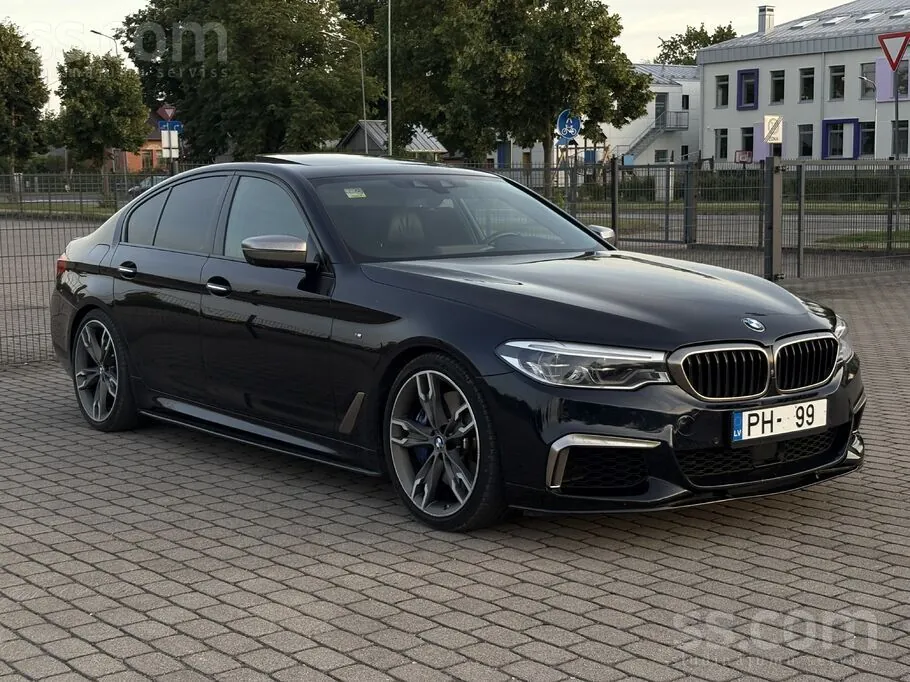 BMW M550D 2018 photo 2
