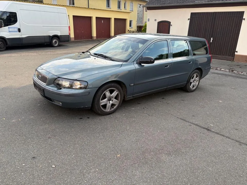 Volvo V70