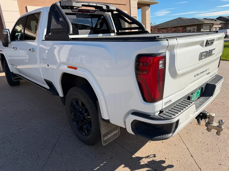 GMC Sierra 3500Hd 2025 photo 5